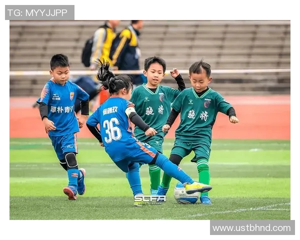 足球明星选拔赛盛况空前各路球星齐聚争夺荣耀与梦想